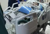 散步踩到「化骨水」秒腿軟　陸婦中毒亡...官方急查源頭