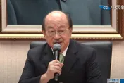 又站錯邊？柯建銘稱「沒有不副署空間」 多數綠委反對
