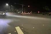 苗栗騎士深夜「捧遺照撒冥紙」籲減速　嚇壞路人警送辦