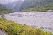 樺加沙挾雨強襲！馬太鞍溪堰塞湖將溢流　籲下游居民撤離