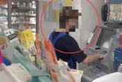 影/港籍車手超商ATM提款太久　員警目擊人贓俱獲