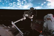 影/陸神舟二十號太空人完成第四次出艙活動　首次共同執行艙外任務