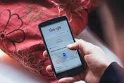 Google Maps開始抓「5星評論送優惠」　最慘恐被「貼標籤」