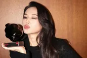 舒淇釜山影展獲頒「最佳導演」　甜謝馮德倫：娶了個不常在家的女人