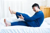 半夜腿抽筋痛醒？醫示警7大原因「癌症也在內」