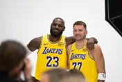 NBA/「我的肺像新生兒！」詹姆斯全程隨隊練習　美媒估19日首秀