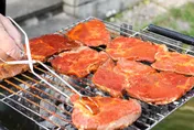 中秋烤肉變苦差事？網友嘆：「永遠同一批人顧火收拾」