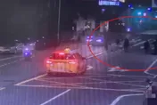 影/壽星酒後失控持酒瓶K友頭濺血　高雄警快打部隊到場