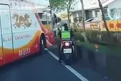 影/死亡交叉線！宜蘭驚見「遊覽車高速逼近警察」