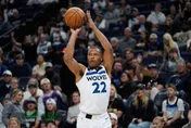 NBA/灰狼後衛當神偷失敗　溜馬萊特臉被撞到血濺球場