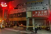 影/台中民宅母子熟睡突遭轎車衝撞　下舖母命喪車頭
