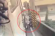 影/彰化阿伯自撞電桿又被貨車夾擊　骨折命危送醫搶救