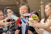 王世堅神曲兩岸爆紅「嚇壞王義川」？粉專1句話酸爆