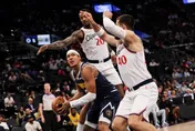 NBA/快艇主場鬧大烏龍！計時器壞掉　主持人被迫「人工倒數」