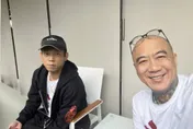 顏正國病逝頭七！摯友鋼鐵爸憶往事淚崩：像過了一世紀