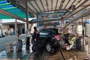 高雄仁武加油站誤踩油門釀意外！員工腿傷送醫