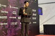 金鐘60/出道19年首奪迷你視帝！鳳小岳興奮到腿軟　告白太太：我愛她