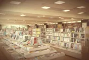 營業額衰退5成！「政大書城」花蓮店11/25將熄燈　書迷哀號