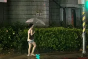 雨彈升級「3縣市豪雨轟到明天」　新北汐止雨量達注意值