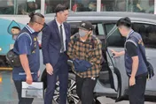 比藝人還閃！拘提坤達「新北帥檢」爆紅　粘鑫曾懷模特兒夢
