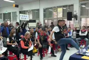 光復重建座談會爆衝突！議長張峻不滿未受邀闖入踹桌對槓傅崐萁