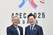 打造AI同盟！李在明接見黃仁勳　輝達將供韓逾26萬AI晶片