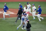 MLB/道奇藍鳥板凳清空！世界大賽G7險爆衝突