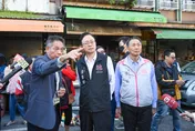 張善政挨轟沒坐鎮火災現場　網友酸爆民進黨議員：火神眼淚的原型