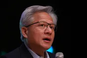 黃仁勳談AI！驚爆「晶片解熱」是突破算力重要關鍵