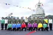 福建艦下水到入列僅3年！陸軍事專家：航母發展步入「快速路」