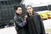 等了15年！浪花兄弟合體大解放　周杰倫「露面」全場驚呼