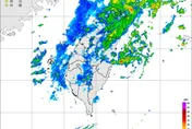 氣象署凌晨發布大雨特報！基隆北海岸及北市山區慎防坍方與落石