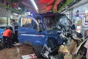影/恐怖現場曝！南韓富川貨車猛闖市場　衝撞人群釀2死18傷