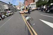 新店死亡車禍！機車騎士重傷不治　老翁昏迷搶救中