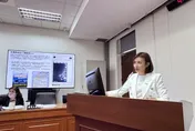 邱議瑩嗆蕭旭岑大翻車！本尊神踢館：蹭柯志恩辛苦了