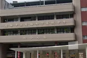 網紅拍「雄女乖乖牌變壞女生」遭校方提告　警：已到案函送