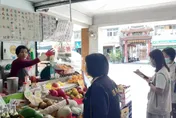 台南水果店「3杯果汁750」晚間竟變660　消保官出手了