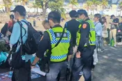 影/TWICE演唱會盜版攤販大逃亡　高雄警追逐中摔傷