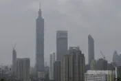東北季風挾境外污染物　全台空品亮橘燈！午後更嚴重