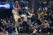 NBA/柯瑞穿女籃射手鞋砍31分！勇士3連敗止步