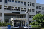女警宿舍洗香香抬頭驚見鏡頭君！南投狼警偷拍遭判5月