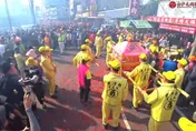 粉紅超跑駕到！「四媽會」首次齊聚岡山　萬人朝聖嗨翻