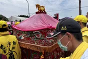 粉紅超跑南巡高雄！香燈腳爭睹白沙屯媽祖　注意18大禁忌