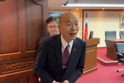國會助理工會抗議「助理費除罪化」　陳玉珍溝通、韓國瑜到場關心