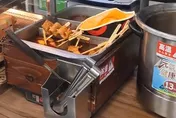 影/噁！台中奧客嫌關東煮太辣竟「倒回鍋內」　吼完店員閃人