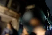 胞妹遭投資詐騙！猖狂車手到府收款25萬　機警哥報警抓人