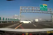 影/砂石車運將酒駕變換車道不當　釀國3草屯段6車追撞