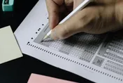 南韓大學入學考英文太難惹議！考試機構負責人請辭