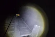 觀音隧道鐵路電纜遭剪斷！台鐵緊急修復　警方展開調查