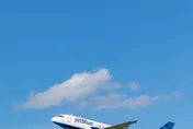 驚險！美軍機關閉應答器飛行　委內瑞拉海域上空險釀空難